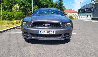 Ford Mustang PREMIUM 2014