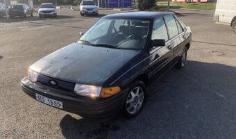 Ford E-Series Chateau Escort LX 1.9L automat 1991