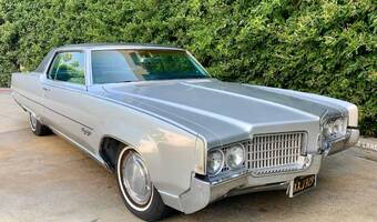 Oldsmobile 98 Ninety-Eight Holiday  1969