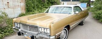 Chrysler New Yorker Brougham 1973