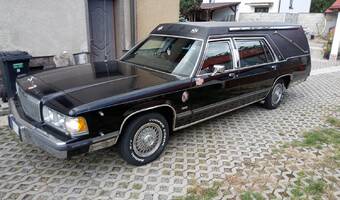Ford Deluxe funebr 1988
