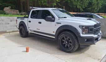 Ford F150 Raptor V8  2020