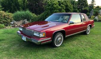 Cadillac deVille coupe 1987