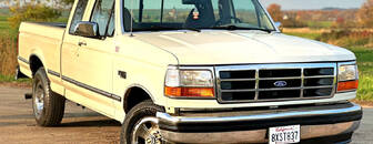Ford F150 5.8 V8 | 4x4 | XLT | 110k mil 1995