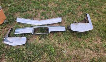 Karoserie přední nárazník nekompletní 1961