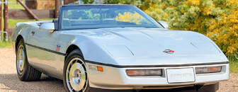 Chevrolet Corvette C4 | 5.7 V8 | Manuál 23 560mil 1986