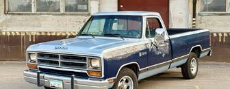 Dodge D150 Royal SE 1986