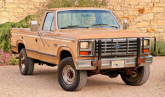 Ford F250 6.9 V8 | IDI Diesel | 4x4  1984